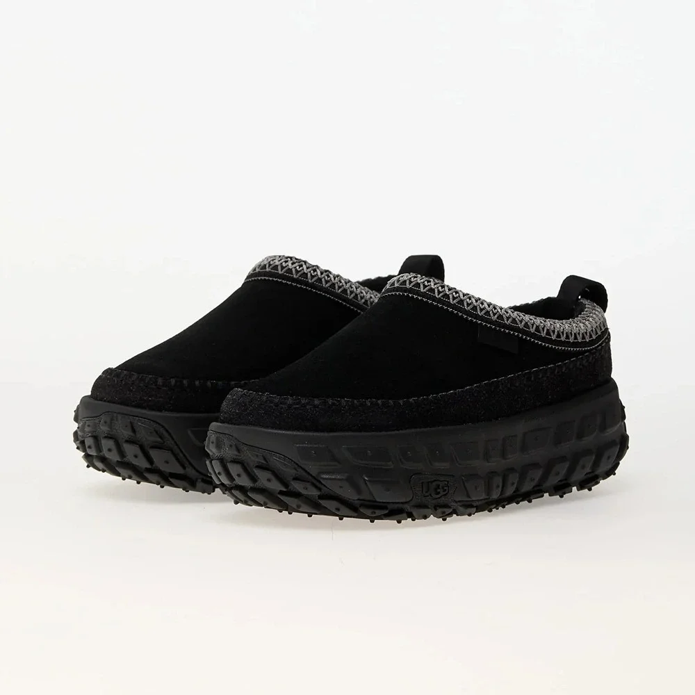 UGG Venture Daze Mens Size 9 Womens 10 Suede Black 1154530 Slip On Comfort Shoes